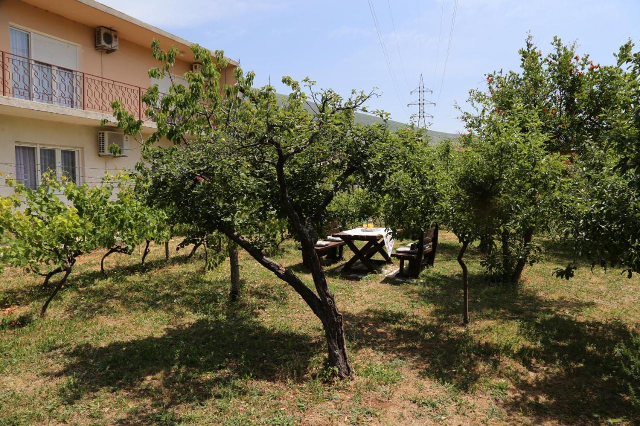 Garden House Apartment Trebinje Exteriér fotografie